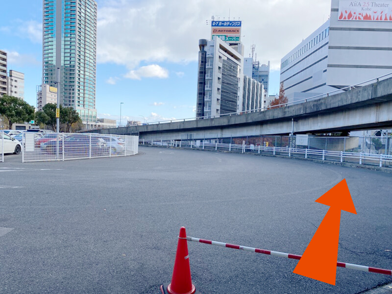 新神戸駅のシャトルバス乗り場