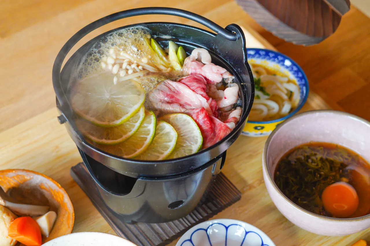 塩レモンすき焼き　相楽園パーラー