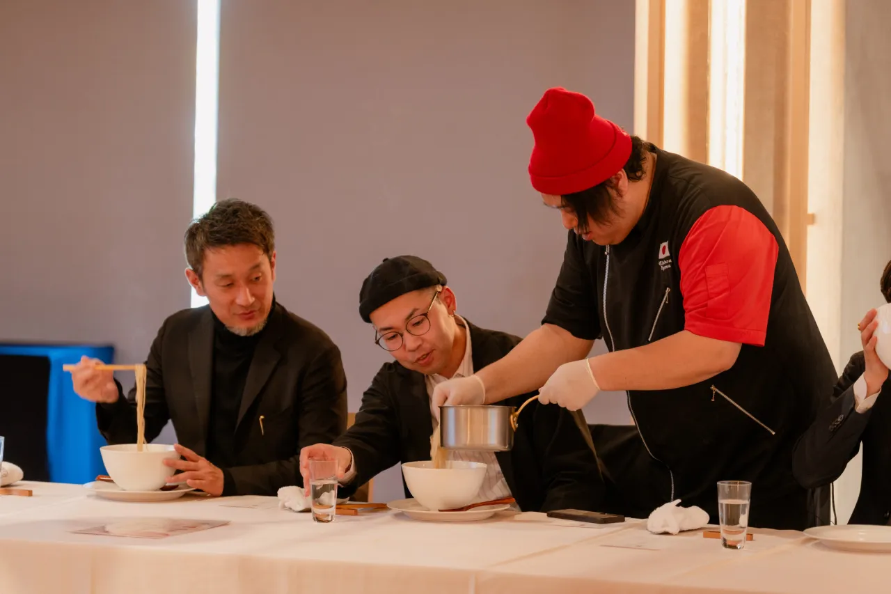 八咫烏ラーメン コラボ八咫烏25